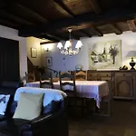 Au 13 Du Faubourg De France A Bouillon, Un Cocon Plein De Charme *
