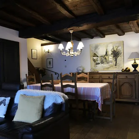 Au 13 Du Faubourg De France A Bouillon, Un Cocon Plein De Charme *