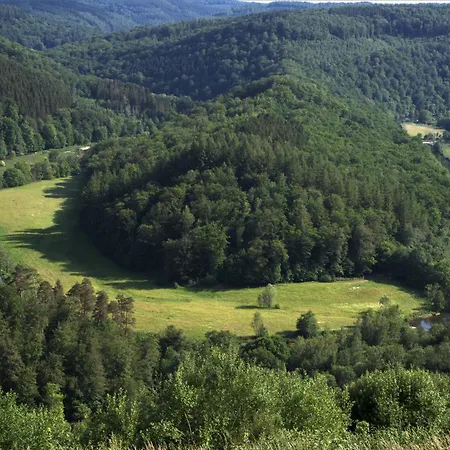 Bouillon, Au Faubourg De France, Face A La Semois