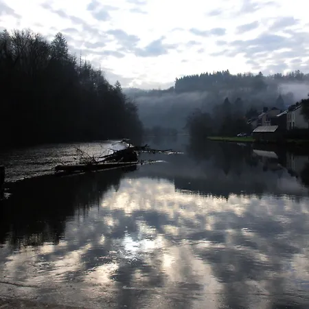 Bouillon, Au Faubourg De France, Face A La Semois *