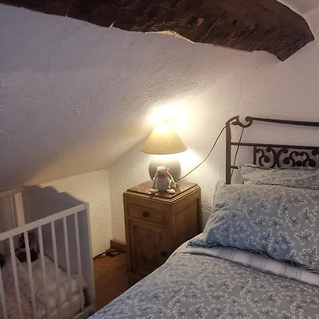 Au 13 Du Faubourg De France A Bouillon, Un Cocon Plein De Charme *