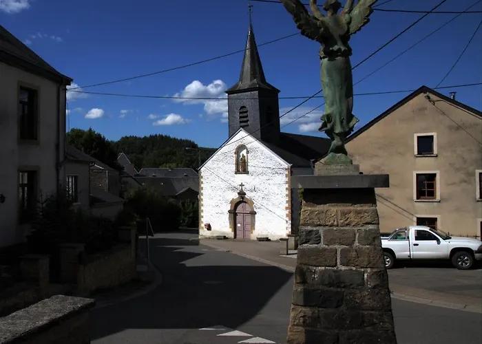 Au 13 Du Faubourg De France A Bouillon, Un Cocon Plein De Charme *