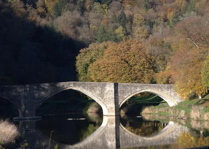 Hébergement de vacances Au 13 Du Faubourg De France à Bouillon, Un Cocon Plein De Charme *