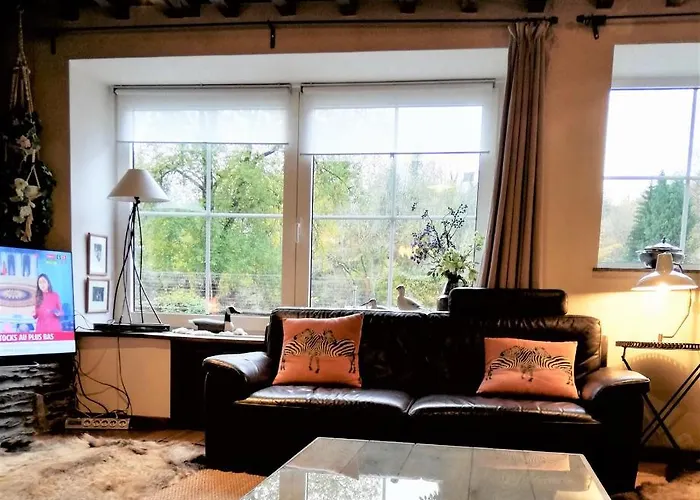 بيت للعطل Au 13 Du Faubourg De France A Bouillon, Un Cocon Plein De Charme