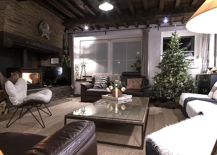 بيت للعطل Au 13 Du Faubourg De France A Bouillon, Un Cocon Plein De Charme