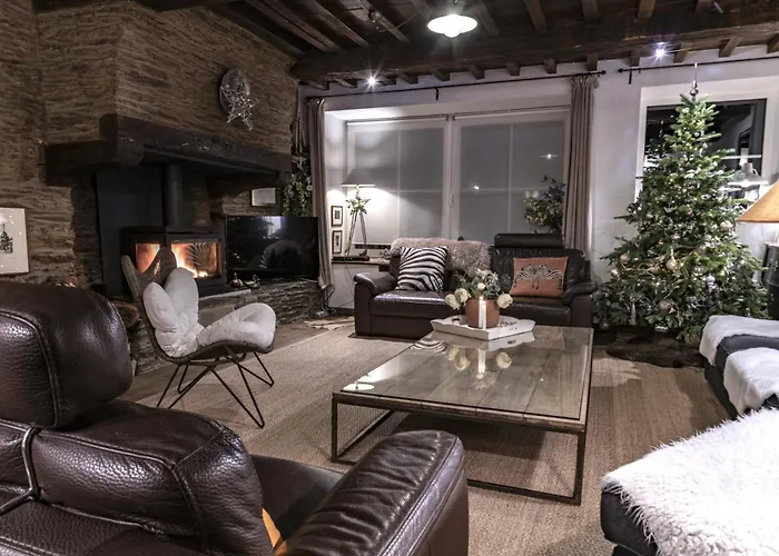 بيت للعطل Au 13 Du Faubourg De France A Bouillon, Un Cocon Plein De Charme *