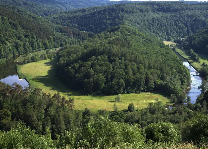Au 13 Du Faubourg De France A Bouillon, Un Cocon Plein De Charme