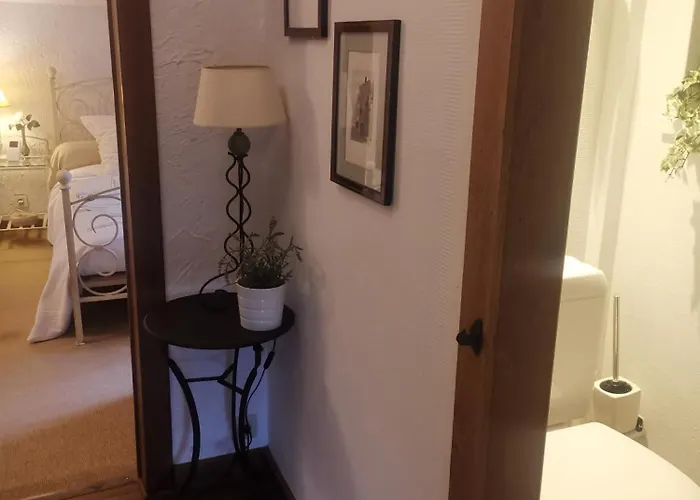 Au 13 Du Faubourg De France A Bouillon, Un Cocon Plein De Charme بيت للعطل *